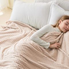 Item thumbnail for item ad54df3f-b6a5-4019-aaf5-e4c610aeca2d