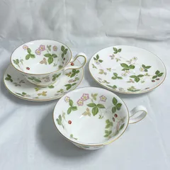 【未使用品】Wedgwood  ウェッジウッド ワイルドストロベリー 磁器 ティーカップ&ソーサー KA12126 H