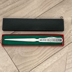 Item thumbnail for item c4d5cd59-ccf1-4f99-af22-08051ccf0b7d