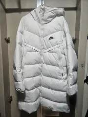ナイキ ロングダウンジャケット