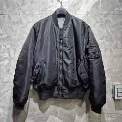 アルファインダストリーズ ブラック MA-1ジャケット