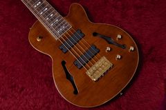 Item thumbnail for item 8932d878-540d-4ae3-b58d-9d3841756671