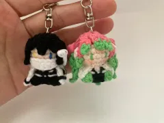 鬼滅の刃 手編みミニキーホルダー (甘露寺 蜜璃 伊黒 小芭内 選択)