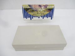 Item thumbnail for item f2c75fd7-cdcf-4724-abe4-dacfa4e294bb