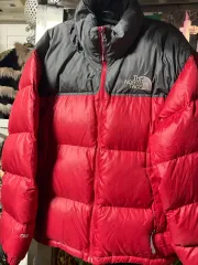 THE NORTH FACE ザノースフェイス 700 ヌプシ ダウン レッド/ブラック