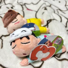 クレヨンしんちゃん 眠る クレヨンしんちゃん 짱아セット アイマスク キーホルダー人形