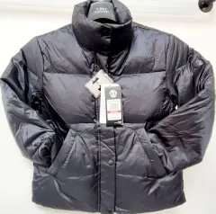 UNDER ARMOUR アンダーアーマー ブラック レディース ダウン XS 新品