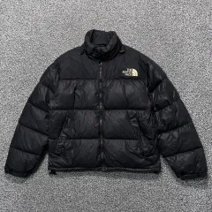 Name : THE NORTH FACE ザノースフェイス 刺繍 ロゴ 黒 Nuptse(ヌプシ) ショートダウン :)