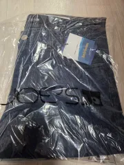 ストレートデニム 32 新品 四季用 4点 まとめ