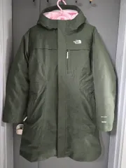 THE NORTH FACE ザノースフェイス ガールズ DRYVENT 550 グース ダウン (XL18) 傷なし