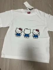 ユニクロ ハローキティ Tシャツ UT