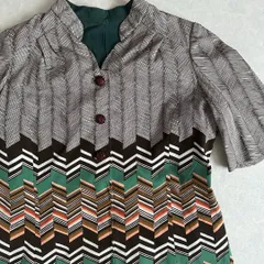 幾何学柄ネイティブ柄半袖ワンピース 総柄 M 古着 レディース