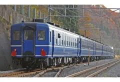 【新品】鉄道模型 1/150 12系客車(ぐんま車両センター)セット(6両) [98788]のサムネイル