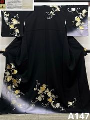 色無地 寿光織 紋意匠 朱・緋色 正絹 反物 - メルカリ