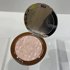 久万ノ台108　Christian dior　クリスチャンディオール　ディオ―ルスキンフォーエヴァー　グロウルミナイザー　03　ピンクヘイロー　フェイスパウダー　化粧品　デパコス　メイク　レディース