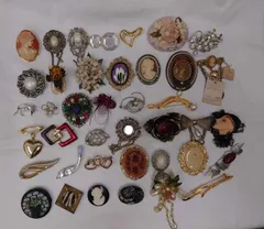 お買い得 ブローチ おまとめ40点 アンティーク ヴィンテージ Used