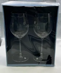 ▽未使用品　WEDGWOOD　ウェッジウッド　ワイルドストロベリー/ワイングラス　2客セット　10178