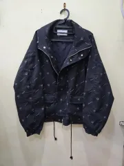 バックヤパターン ハイネック アウター ブラック L