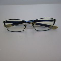 Item thumbnail for item 03ca13e1-3b30-4a4b-ad8e-adf3b2e27ebc