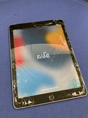 ジャンク iPad 第6世代 Cellular 32GB SIMフリー 画面割れ 外観キズあり Wi-Fi使用可