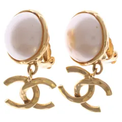 CHANEL (シャネル) フェイクパール ココマーク スイング イヤリング ゴールド GP 95P アクセサリー