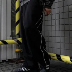 新品未開封 WEGO HORT ROUND バレルレッグスウェットパンツ 一部店舗限定 Lサイズ BLACK ブラック 黒 ユニセックス スウェット オーバーサイズ ラインパンツ SH24AW11-M0003  管理番号：375-1650