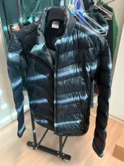 ナイキ ブラック ダウン アウター S