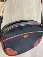 Y605-500 BALLY バリー パイソン型押し ショルダーバッグ ブラック 