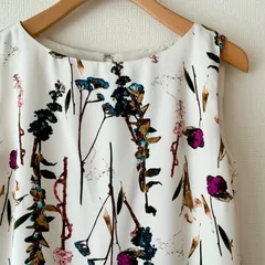 ☆美品☆【UNTITLED アンタイトル】ボタニカル　花柄　ワンピース　サイズ1 　日本製
