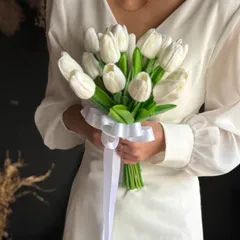 白チューリップクラッチブーケ☆ブートニア