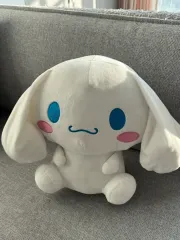 シナモロール big ぬいぐるみ