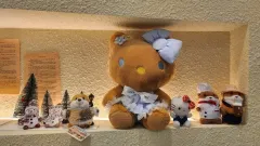 ハローキティ ぬいぐるみ ブラウン リボン/(キーホルダー)うっそーうっそーちゃん ラッコさん