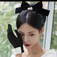 ヘアクリップ ヘアアクセサリー 黒 ブラック リボン ベルベッド パール 結婚式 花嫁 二次会 パーティー ウェディング プリンセス 前撮り ガーリー フェミニン シック レディース