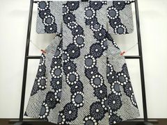 Item thumbnail for item 136061ed-46f7-4383-b86e-84fb6803dfe3