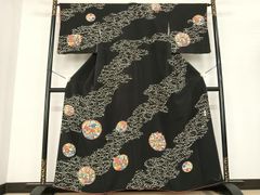江戸紅型【五味桂子】付下げ小紋 裂取花文 正絹 縮緬 袷着物 型染め