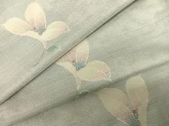 平和屋着物●本場大島紬　白大島　カタス9マルキ　舞花文　正絹　逸品　未使用　AABF0553fy