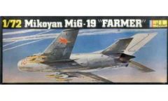 [Used] Plastic Model Kit 1/72 Mikoyan MiG-19 “FARMER” -Mikoyan MiG-19 “Farmer”- [251]