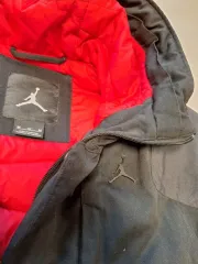 ナイキジョーダン ダウン フーディー アウター