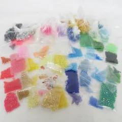 裁縫道具 【まとめ売り】大量 多色 ビーズセット 大小ビーズ カラフル クラフト用 ガラスビーズ ハンドメイド素材 手芸素材 未使用品