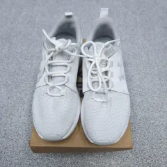 250 アンダーアーマー スニーカー 白