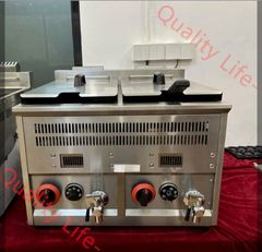 Item thumbnail for item 6a67fc5b-93a6-4b45-a84d-38e77ea40c4a