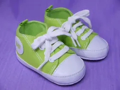 ★国内在庫・即日出荷★【サイズ11cm/12cm】ソフト底ベビースニーカー K05-黄緑 ベビーシューズ　ファーストシューズ　足の小さい足の子　子低出生体重児　未熟児