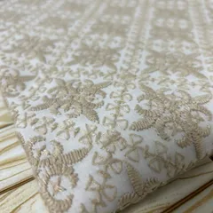 縦100cm×横90cm 刺繍生地