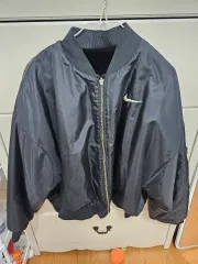 NIKE ブラック パイロットジャンパー