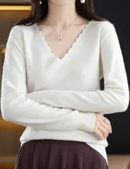 【アイボリー】レディース ニット Vネック きれいめ フェミニン 長袖 スカラップ カットソー トップス 秋冬 通勤 オフィス 細見え 上品