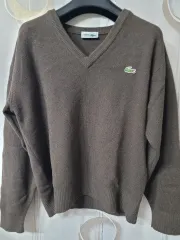 ラコステ レディース Vネック ニット ブラウン 100