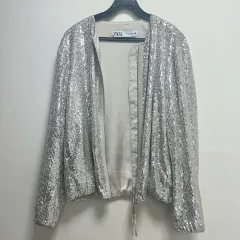 新品 ZARA リミテッド シルバー シーキン ジップアップ ジャケット
