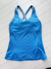 ナイキ ドライフィット タンクトップ ブルー