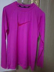 ナイキ スイム ピンク ラッシュガード 長袖