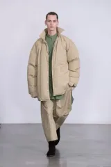 2026年最新】hed mayner ダウンの人気アイテム - メルカリ